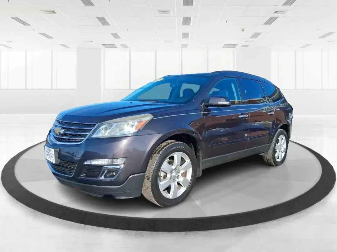 2017 Chevrolet Traverse 1LT (1GNKRGKDXHJ) with an 3.6L V-6 gasoline direct injection engine, 6A transmission, located at 8750 N County Rd 25A, Piqua, OH, 45356, (937) 908-9800, 40.164391, -84.232513 - Picture your next weekend: the kids are loaded up, the playlist is set, and you're cruising from Piqua to a ballgame, a family cookout, or a day trip to Indian Lake without worrying about space, comfort, or reliability. This 2017 Chevrolet Traverse 1LT is the kind of three-row SUV that fits real lif - Photo#7
