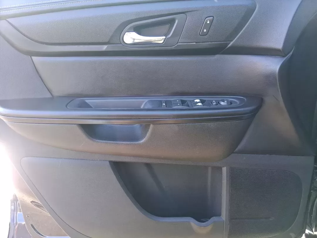 2017 Chevrolet Traverse 1LT (1GNKRGKDXHJ) with an 3.6L V-6 gasoline direct injection engine, 6A transmission, located at 8750 N County Rd 25A, Piqua, OH, 45356, (937) 908-9800, 40.164391, -84.232513 - Picture your next weekend: the kids are loaded up, the playlist is set, and you're cruising from Piqua to a ballgame, a family cookout, or a day trip to Indian Lake without worrying about space, comfort, or reliability. This 2017 Chevrolet Traverse 1LT is the kind of three-row SUV that fits real lif - Photo#18