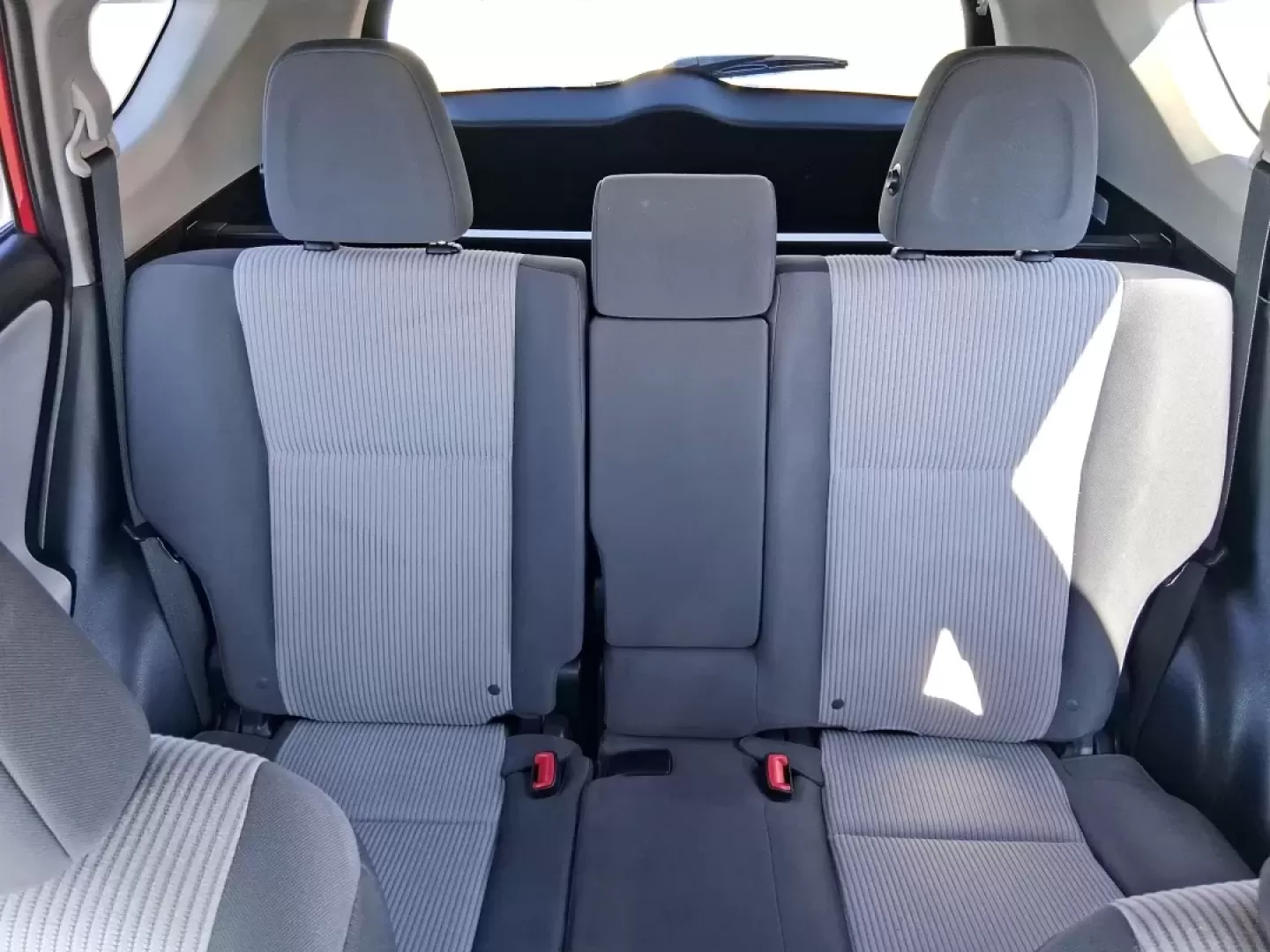 2015 Toyota RAV4 LE (JTMBFREV8FD) with an 2.5L I-4 DOHC engine, 6-Speed Automatic transmission, located at 401 Woodman Dr, Riverside, OH, 45431, (937) 908-9800, 39.760899, -84.123421 - Picture your next weekend: loading up for a quick run to The Greene, cruising out I675 toward a day at Wright-Patterson AFB, or packing the cargo area for a family road trip through the Miami Valley. If you need an SUV that's easy to live with, confident in Ohio weather, and friendly to your budget, - Photo#14