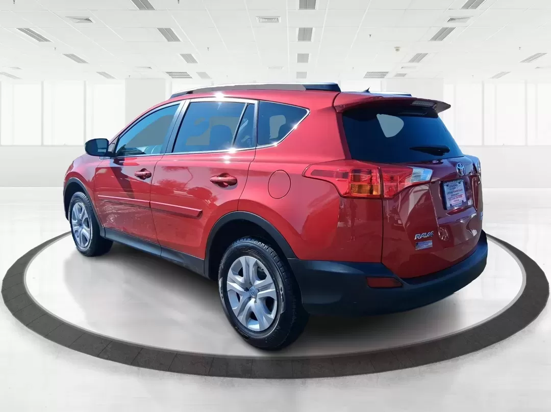 2015 Toyota RAV4 LE (JTMBFREV8FD) with an 2.5L I-4 DOHC engine, 6-Speed Automatic transmission, located at 401 Woodman Dr, Riverside, OH, 45431, (937) 908-9800, 39.760899, -84.123421 - Picture your next weekend: loading up for a quick run to The Greene, cruising out I675 toward a day at Wright-Patterson AFB, or packing the cargo area for a family road trip through the Miami Valley. If you need an SUV that's easy to live with, confident in Ohio weather, and friendly to your budget, - Photo#4