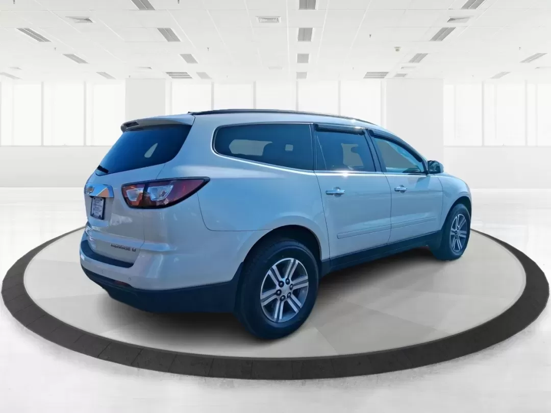 2015 Chevrolet Traverse 1LT (1GNKRGKD6FJ) with an 3.6L V-6 gasoline direct injection engine, 6-Speed Automatic transmission, located at 4508 South Dixie Dr, Moraine, OH, 45439, (937) 908-9800, 39.689976, -84.218452 - Pack up the kids, load the stroller and sports gear, and point the nose toward a weekend at Carillon Historical Park or a day trip down I75-this 2015 Chevrolet Traverse 1LT is the kind of roomy, confidence-inspiring SUV that makes family life and busy schedules feel easier. With three-row versatilit - Photo#2