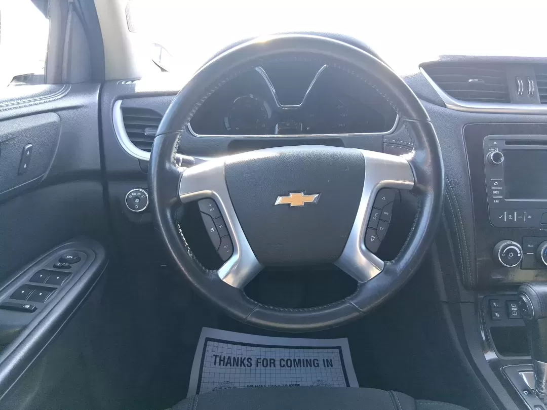 2015 Chevrolet Traverse 1LT (1GNKRGKD6FJ) with an 3.6L V-6 gasoline direct injection engine, 6-Speed Automatic transmission, located at 4508 South Dixie Dr, Moraine, OH, 45439, (937) 908-9800, 39.689976, -84.218452 - Pack up the kids, load the stroller and sports gear, and point the nose toward a weekend at Carillon Historical Park or a day trip down I75-this 2015 Chevrolet Traverse 1LT is the kind of roomy, confidence-inspiring SUV that makes family life and busy schedules feel easier. With three-row versatilit - Photo#16