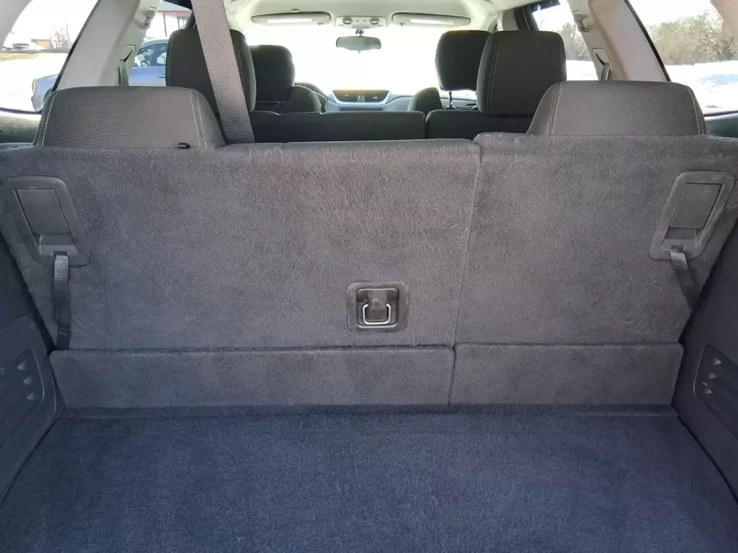 2015 Chevrolet Traverse 1LT (1GNKRGKD6FJ) with an 3.6L V-6 gasoline direct injection engine, 6-Speed Automatic transmission, located at 401 Woodman Dr, Riverside, OH, 45431, (937) 908-9800, 39.760899, -84.123421 - Pack up the kids, load the stroller and sports gear, and point the nose toward a weekend at Carillon Historical Park or a day trip down I75-this 2015 Chevrolet Traverse 1LT is the kind of roomy, confidence-inspiring SUV that makes family life and busy schedules feel easier. With three-row versatilit - Photo#12