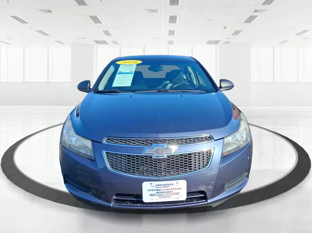 2014 Chevrolet Cruze LS Auto (1G1PA5SH3E7) with an ECOTEC 1.8L I-4 DOHC engine, 6-Speed Automatic transmission, located at 4508 South Dixie Dr, Moraine, OH, 45439, (937) 908-9800, 39.689976, -84.218452 - Need a smart, budget-friendly commuter that can handle daily school drop-offs, I-75 traffic, and weekend errands without draining your wallet at the pump? This 2014 Chevrolet Cruze LS Auto is a practical, easy-to-live-with sedan that fits real Moraine lifestyles-whether you're commuting toward Downt - Photo#7