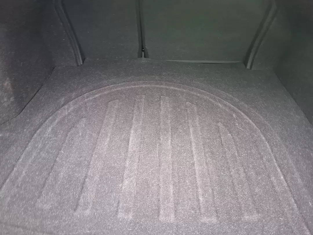 2017 Hyundai Elantra SE (KMHD84LF5HU) with an Nu 2L I-4 DOHC engine, 6A transmission, located at 1099 N County Rd 25A , Troy, OH, 45373, (937) 908-9800, 40.057079, -84.212883 - Planning a reliable daily commute from Troy to Dayton, a fuel-friendly run to the Miami Valley Centre Mall, or an easy weekend escape up I75? This 2017 Hyundai Elantra SE in eye-catching Scarlet Red Pearl is the kind of practical sedan that fits real life-comfortable for long drives, small enough fo - Photo#11