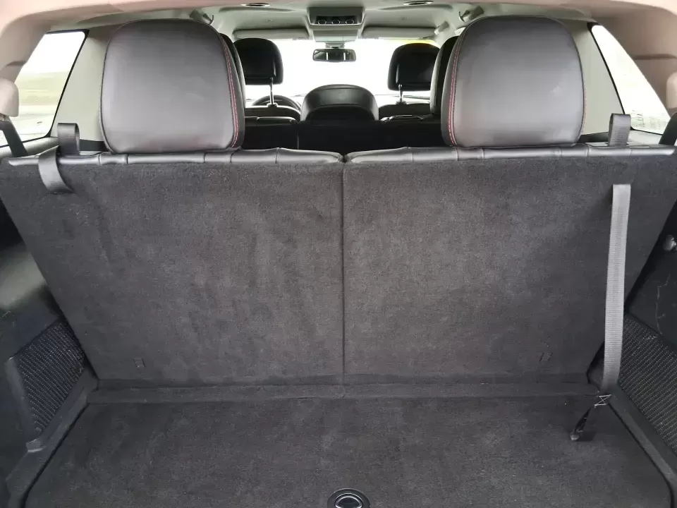 2019 Dodge Journey GT AWD (3C4PDDEG8KT) with an Pentastar 3.6L V-6 DOHC engine, 6A transmission, located at 1184 Kauffman Ave, Fairborn, OH, 45324, (937) 908-9800, 39.807072, -84.030914 - Pack up the kids, load the groceries, and still have room for weekend gear-this 2019 Dodge Journey GT AWD is built for real-life Riverside routines and spontaneous Ohio road trips alike. Whether you're shuttling to school, commuting toward Dayton, or heading out for a family day at Carillon Historic - Photo#11