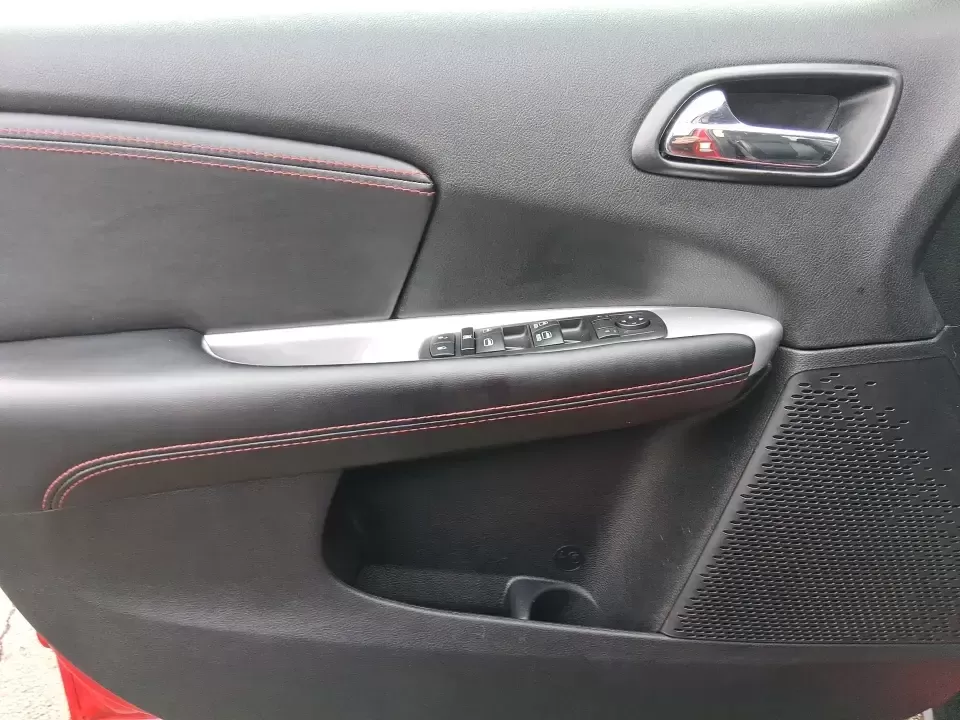 2019 Dodge Journey GT AWD (3C4PDDEG8KT) with an Pentastar 3.6L V-6 DOHC engine, 6A transmission, located at 1184 Kauffman Ave, Fairborn, OH, 45324, (937) 908-9800, 39.807072, -84.030914 - Pack up the kids, load the groceries, and still have room for weekend gear-this 2019 Dodge Journey GT AWD is built for real-life Riverside routines and spontaneous Ohio road trips alike. Whether you're shuttling to school, commuting toward Dayton, or heading out for a family day at Carillon Historic - Photo#18