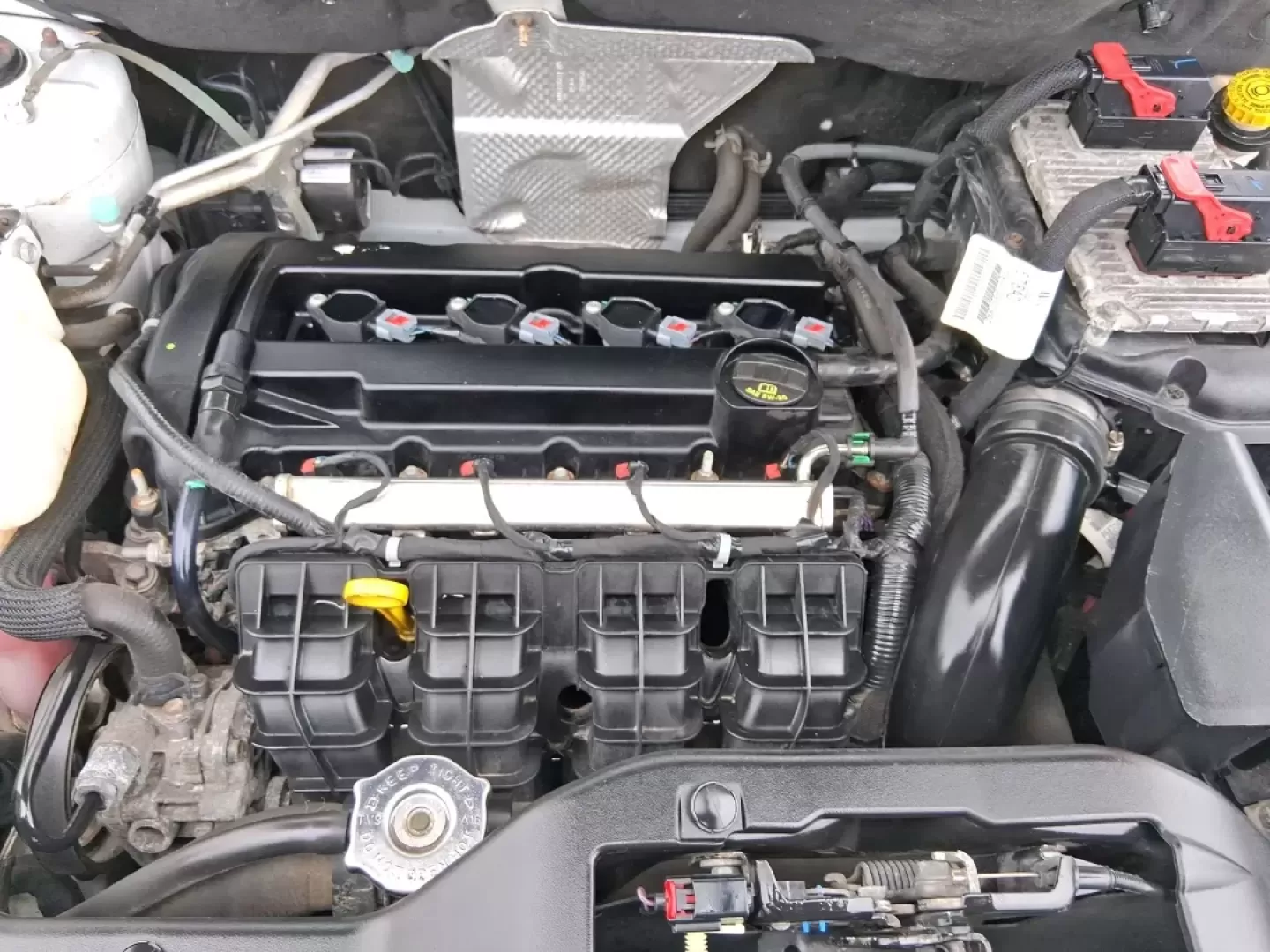 2016 Jeep Patriot Latitude (1C4NJPFA8GD) with an 2.0L L4 DOHC 16V engine, located at 1184 Kauffman Ave, Fairborn, OH, 45324, (937) 908-9800, 39.807072, -84.030914 - Picture your next weekend escape: loading up the gear, pointing the hood toward John Bryan State Park or a day trip to Dayton, and enjoying the confident, go-anywhere feel that makes a Jeep a Jeep. This **2016 Jeep Patriot Latitude** is a smart fit for commuters, first-time buyers, and budget-consci - Photo#11