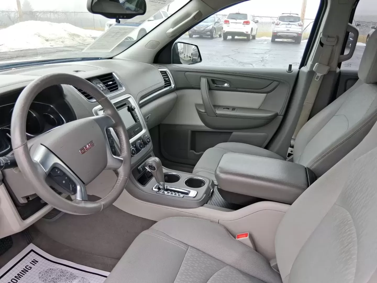 2016 GMC Acadia SLE-1 (1GKKVNED8GJ) with an 3.6L V-6 gasoline direct injection engine, 6A transmission, located at 1184 Kauffman Ave, Fairborn, OH, 45324, (937) 908-9800, 39.807072, -84.030914 - Need one SUV that can handle school drop-offs, I675 commuting, and a weekend escape to John Bryan State Park without feeling cramped or stressed? This 2016 GMC Acadia SLE-1 in Ebony Twilight Metallic is built for real-life Ohio driving-room for people and gear, confident traction for changing weathe - Photo#8