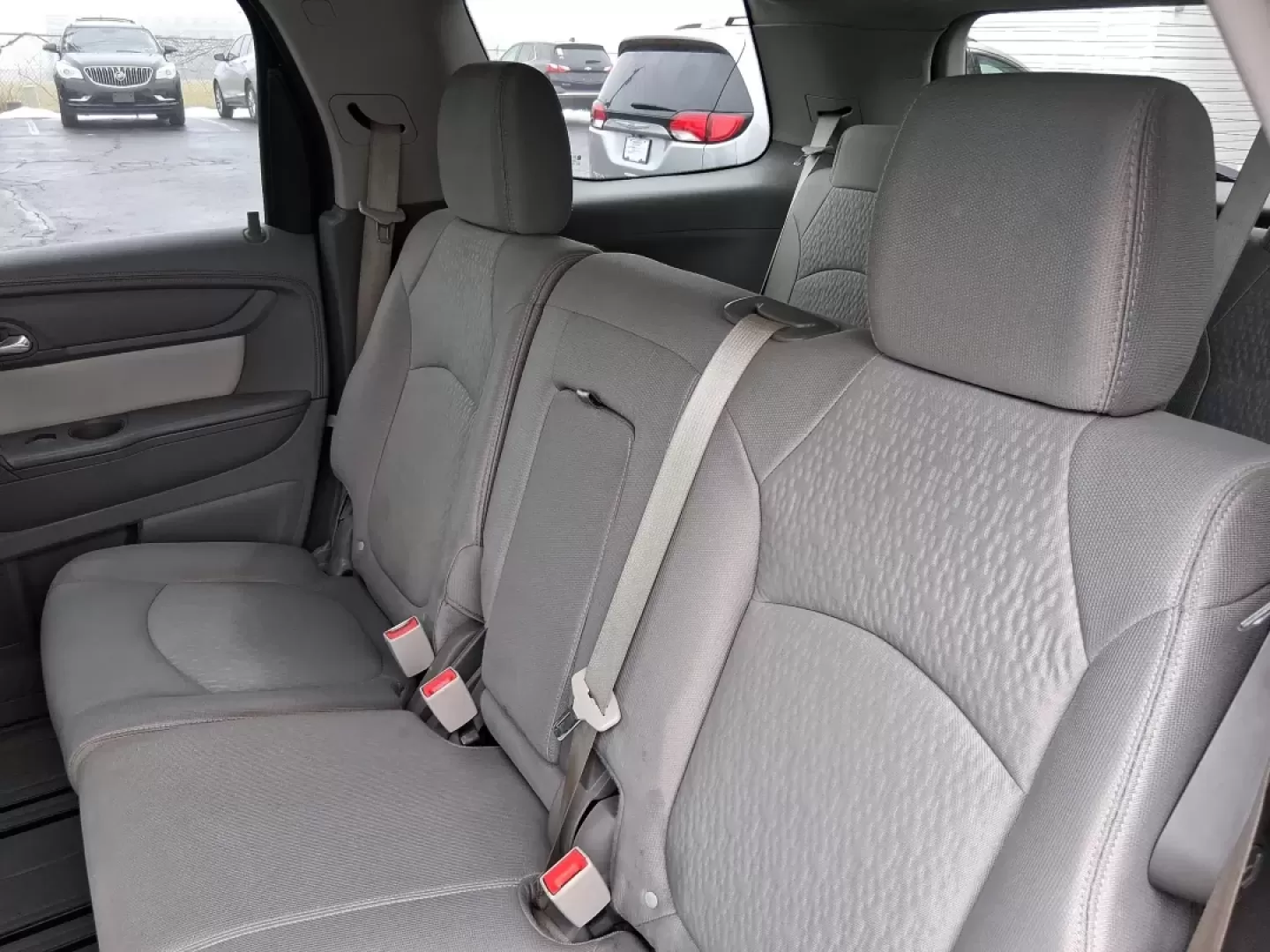 2016 GMC Acadia SLE-1 (1GKKVNED8GJ) with an 3.6L V-6 gasoline direct injection engine, 6A transmission, located at 1184 Kauffman Ave, Fairborn, OH, 45324, (937) 908-9800, 39.807072, -84.030914 - Need one SUV that can handle school drop-offs, I675 commuting, and a weekend escape to John Bryan State Park without feeling cramped or stressed? This 2016 GMC Acadia SLE-1 in Ebony Twilight Metallic is built for real-life Ohio driving-room for people and gear, confident traction for changing weathe - Photo#9