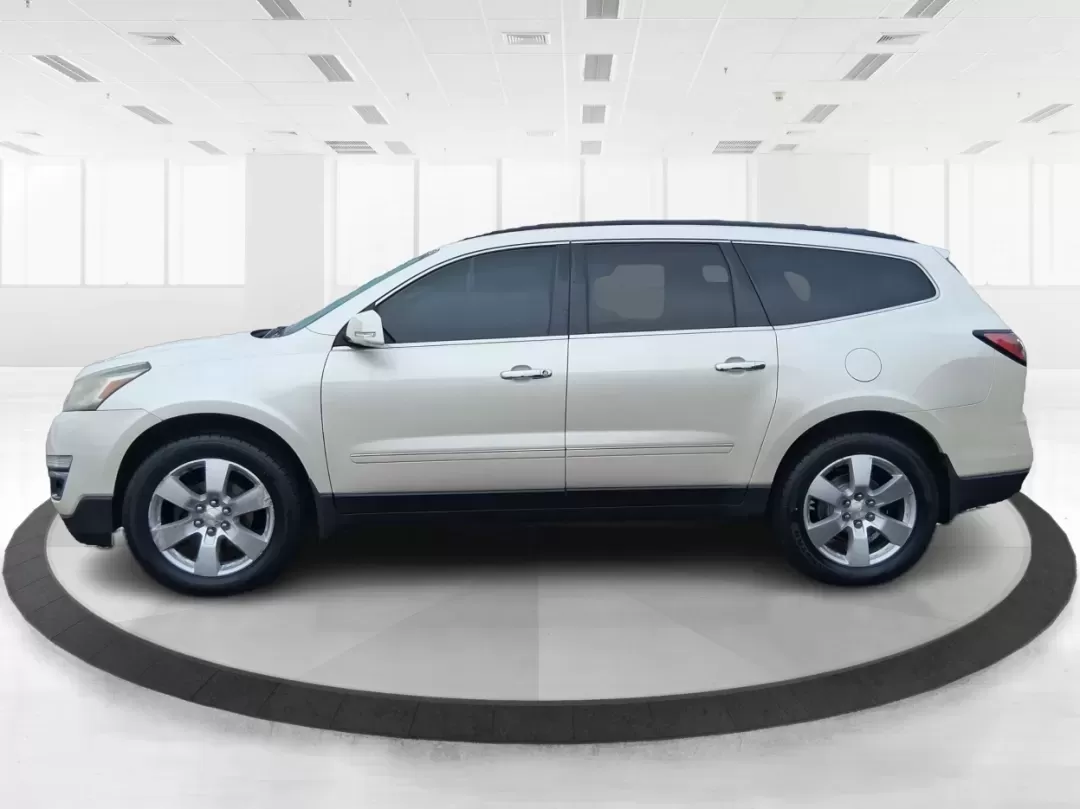 2014 Chevrolet Traverse LTZ (1GNKVJKDXEJ) with an 3.6L V-6 gasoline direct injection engine, 6-Speed Automatic transmission, located at 4508 South Dixie Dr, Moraine, OH, 45439, (937) 908-9800, 39.689976, -84.218452 - Pack up the kids, cue up the playlist, and point the nose toward a weekend getaway-this 2014 Chevrolet Traverse LTZ is built for real life in West Central Ohio. Whether you're doing the school run, commuting between Troy and Dayton, or loading up for a road trip to Hocking Hills, the Traverse delive - Photo#4