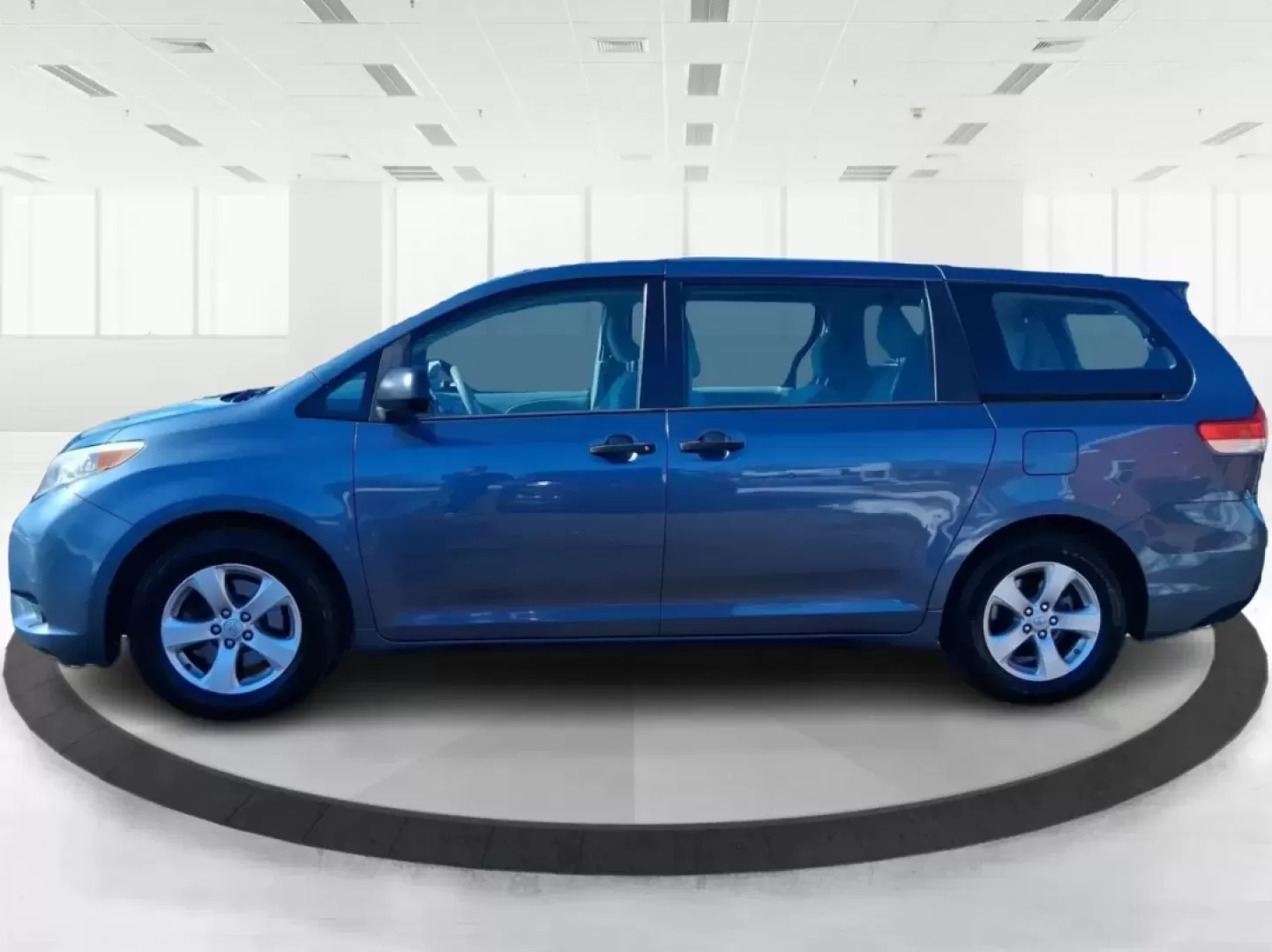 2013 Toyota Sienna L V6 7 Passenger (5TDZK3DC8DS) with an 3.5L V-6 DOHC engine, 5-Speed Automatic transmission, located at 4508 South Dixie Dr, Moraine, OH, 45439, (937) 908-9800, 39.689976, -84.218452 - Load up the kids, the groceries, and the weekend plans-this 2013 Toyota Sienna L V6 7 Passenger is the kind of minivan that makes everyday life easier, whether you're running school drop-offs, commuting across Dayton, or heading out for a road trip with friends. With Toyota reliability and a roomy c - Photo#5