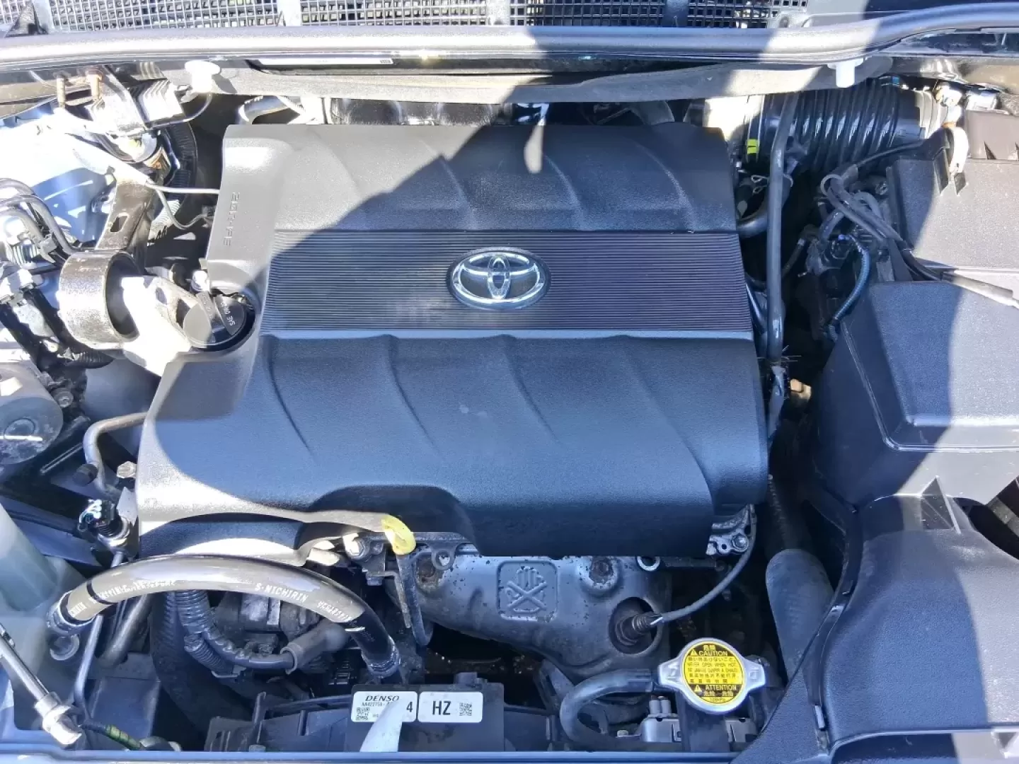 2013 Toyota Sienna L V6 7 Passenger (5TDZK3DC8DS) with an 3.5L V-6 DOHC engine, 5-Speed Automatic transmission, located at 4508 South Dixie Dr, Moraine, OH, 45439, (937) 908-9800, 39.689976, -84.218452 - Load up the kids, the groceries, and the weekend plans-this 2013 Toyota Sienna L V6 7 Passenger is the kind of minivan that makes everyday life easier, whether you're running school drop-offs, commuting across Dayton, or heading out for a road trip with friends. With Toyota reliability and a roomy c - Photo#11