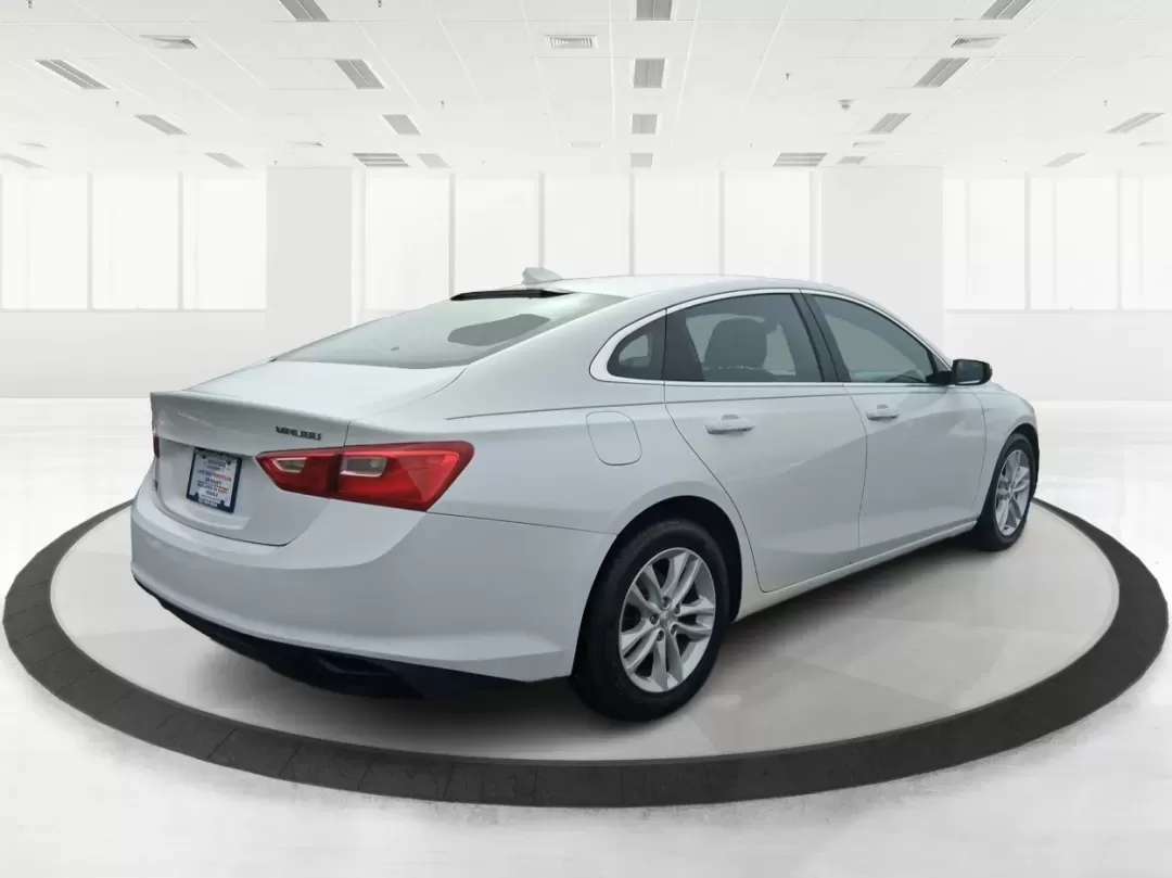 2018 Chevrolet Malibu LT (1G1ZD5ST9JF) with an ECOTEC 1.5L I-4 gasoline direct injection engine, 6A transmission, located at 4508 South Dixie Dr, Moraine, OH, 45439, (937) 908-9800, 39.689976, -84.218452 - Need a dependable commuter that still feels comfortable for date night in the Oregon District, errands around Dayton Mall, or a quick weekend drive up I75? This 2018 Chevrolet Malibu LT is a smart, real-world sedan that fits busy schedules-easy to park, smooth on long stretches of South Dixie Drive, - Photo#2