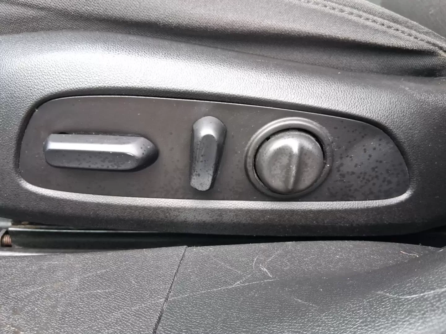 2018 Chevrolet Malibu LT (1G1ZD5ST9JF) with an ECOTEC 1.5L I-4 gasoline direct injection engine, 6A transmission, located at 4508 South Dixie Dr, Moraine, OH, 45439, (937) 908-9800, 39.689976, -84.218452 - Need a dependable commuter that still feels comfortable for date night in the Oregon District, errands around Dayton Mall, or a quick weekend drive up I75? This 2018 Chevrolet Malibu LT is a smart, real-world sedan that fits busy schedules-easy to park, smooth on long stretches of South Dixie Drive, - Photo#18