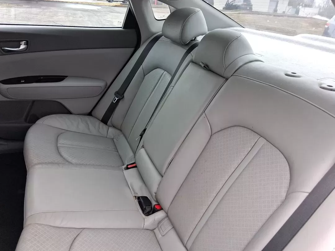 2016 Kia Optima EX (5XXGU4L31GG) with an Theta II 2.4L I-4 gasoline direct injection engine, 6A transmission, located at 880 E. National Road, Vandalia, OH, 45377, (937) 908-9800, 39.891918, -84.183594 - Whether you're a busy commuter heading down I75, a rideshare driver stacking miles, or a small family looking for a comfortable sedan for school runs and weekend errands, this 2016 Kia Optima EX is built for real-life driving in and around Vandalia, Ohio. Finished in Snow White Pearl, it delivers th - Photo#10