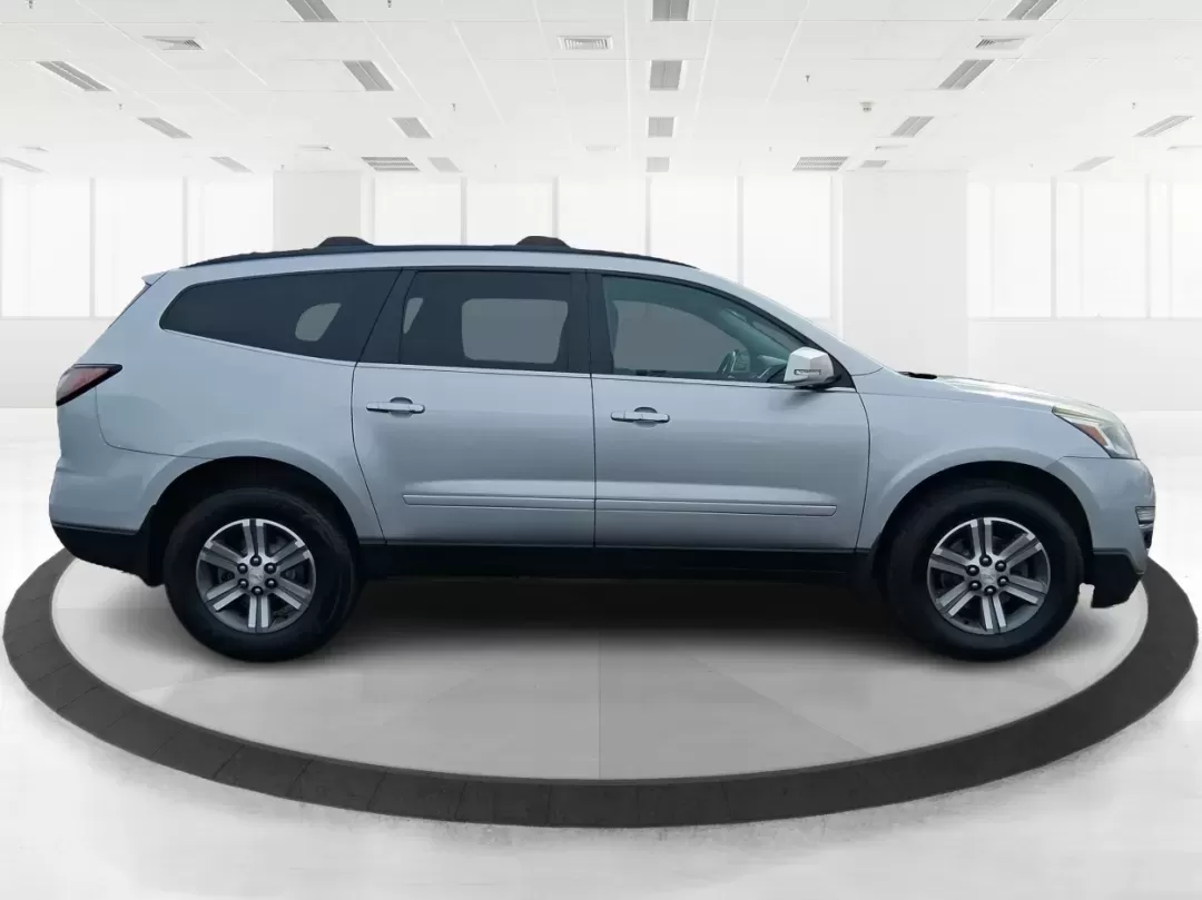 2017 Chevrolet Traverse 1LT (1GNKRGKD2HJ) with an 3.6L V-6 gasoline direct injection engine, 6A transmission, located at 1230 East Main St, Xenia, OH, 45385, (937) 908-9800, 39.688026, -83.910172 - Need one vehicle that can handle school drop-offs, long commutes to Dayton, and weekend road trips to Caesar Creek State Park without feeling cramped? This **2017 Chevrolet Traverse 1LT** is built for real-life Ohio schedules-roomy for growing families, comfortable for daily driving, and versatile e - Photo#1
