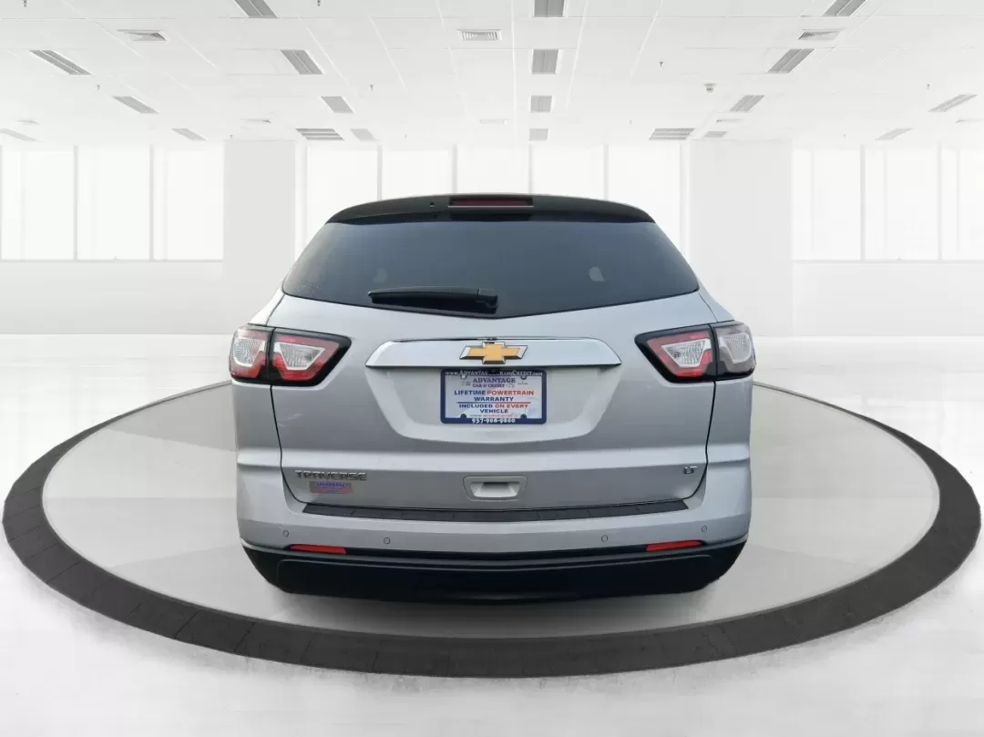 2017 Chevrolet Traverse 1LT (1GNKRGKD2HJ) with an 3.6L V-6 gasoline direct injection engine, 6A transmission, located at 1230 East Main St, Xenia, OH, 45385, (937) 908-9800, 39.688026, -83.910172 - Need one vehicle that can handle school drop-offs, long commutes to Dayton, and weekend road trips to Caesar Creek State Park without feeling cramped? This **2017 Chevrolet Traverse 1LT** is built for real-life Ohio schedules-roomy for growing families, comfortable for daily driving, and versatile e - Photo#3