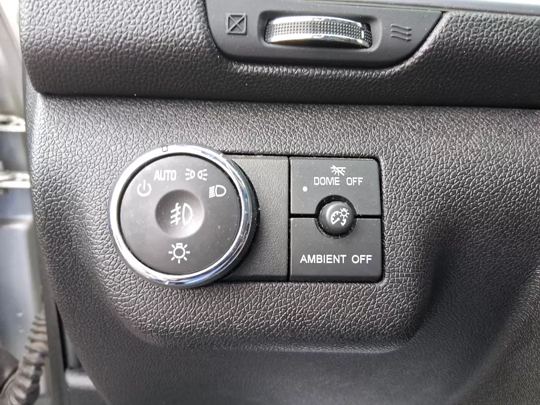 2017 Chevrolet Traverse 1LT (1GNKRGKD2HJ) with an 3.6L V-6 gasoline direct injection engine, 6A transmission, located at 1230 East Main St, Xenia, OH, 45385, (937) 908-9800, 39.688026, -83.910172 - Need one vehicle that can handle school drop-offs, long commutes to Dayton, and weekend road trips to Caesar Creek State Park without feeling cramped? This **2017 Chevrolet Traverse 1LT** is built for real-life Ohio schedules-roomy for growing families, comfortable for daily driving, and versatile e - Photo#16