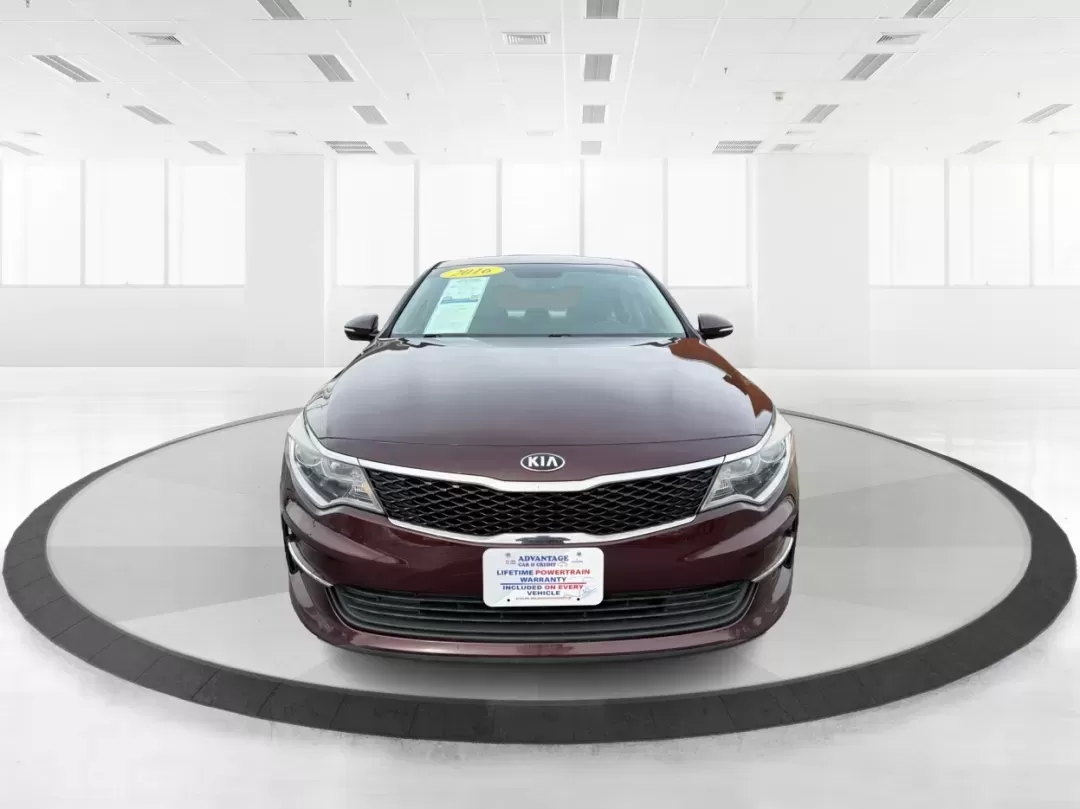 2016 Kia Optima LX (5XXGT4L32GG) with an Theta II 2.4L I-4 gasoline direct injection engine, 6A transmission, located at 1184 Kauffman Ave, Fairborn, OH, 45324, (937) 908-9800, 39.807072, -84.030914 - Picture your next week going smoother: an easy morning commute down I-675, a quick run to The Mall at Fairfield Commons, and a comfortable weekend drive past Wright State University or out toward the National Museum of the U.S. Air Force-without stressing about your budget. This 2016 Kia Optima LX s - Photo#7
