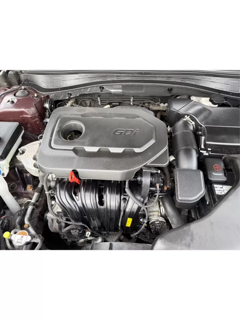 2016 Kia Optima LX (5XXGT4L32GG) with an Theta II 2.4L I-4 gasoline direct injection engine, 6A transmission, located at 1184 Kauffman Ave, Fairborn, OH, 45324, (937) 908-9800, 39.807072, -84.030914 - Picture your next week going smoother: an easy morning commute down I-675, a quick run to The Mall at Fairfield Commons, and a comfortable weekend drive past Wright State University or out toward the National Museum of the U.S. Air Force-without stressing about your budget. This 2016 Kia Optima LX s - Photo#11