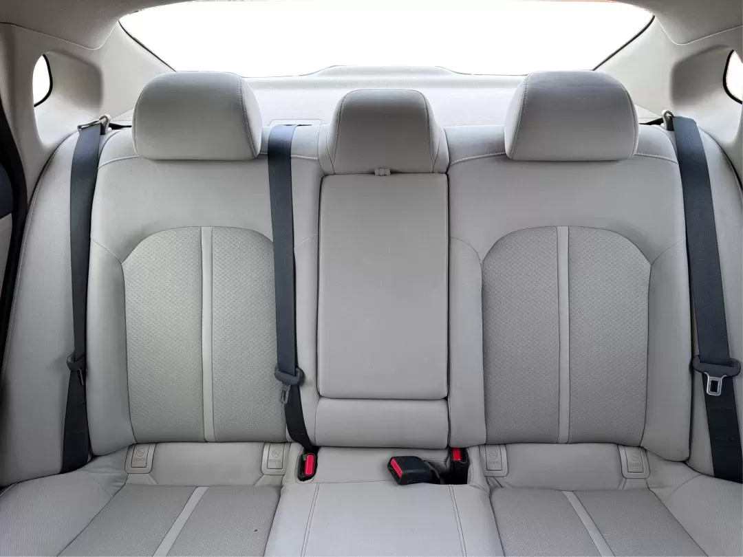 2016 Kia Optima LX (5XXGT4L32GG) with an Theta II 2.4L I-4 gasoline direct injection engine, 6A transmission, located at 1184 Kauffman Ave, Fairborn, OH, 45324, (937) 908-9800, 39.807072, -84.030914 - Picture your next week going smoother: an easy morning commute down I-675, a quick run to The Mall at Fairfield Commons, and a comfortable weekend drive past Wright State University or out toward the National Museum of the U.S. Air Force-without stressing about your budget. This 2016 Kia Optima LX s - Photo#14