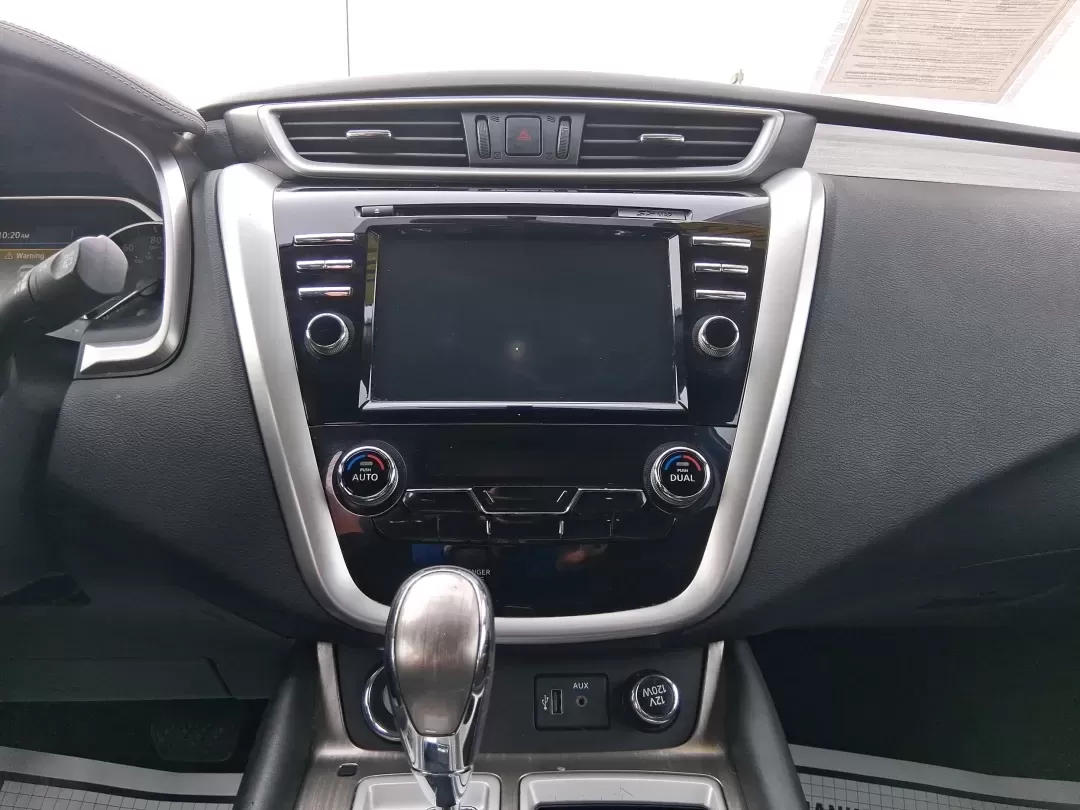 2018 Nissan Murano SV (5N1AZ2MH5JN) with an 3.5L V-6 DOHC engine, CVT transmission, located at 1184 Kauffman Ave, Fairborn, OH, 45324, (937) 908-9800, 39.807072, -84.030914 - Road trips to Yellow Springs, daily commutes down I675, or weekend errands between Wright-Patt and Fairfield Commons-this 2018 Nissan Murano SV is the kind of comfortable, confidence-inspiring SUV that fits real life in Fairborn. With its bold Cayenne Red Metallic finish, roomy cabin, and smart tech - Photo#13