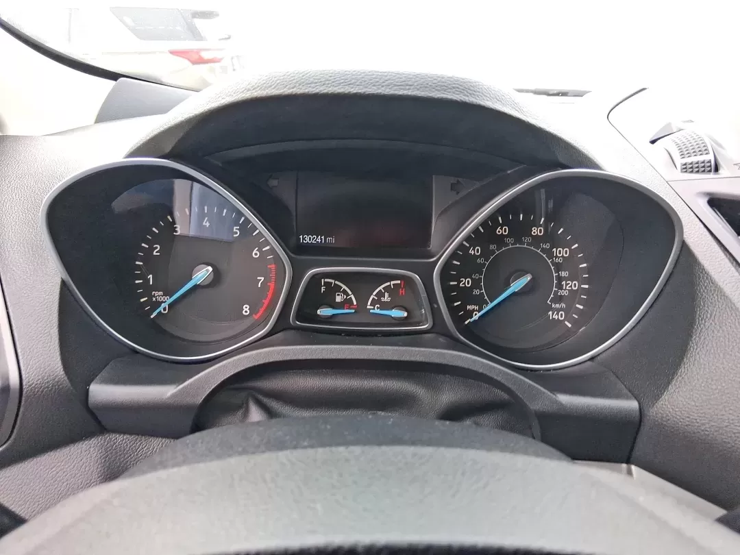 2017 Ford Escape SE (1FMCU0GD5HU) with an 1.5L L4 DOHC 16V engine, 6A transmission, located at 1099 N County Rd 25A , Troy, OH, 45373, (937) 908-9800, 40.057079, -84.212883 - Picture your next Ohio weekend: a quick run up I75 for errands, a family day at Treasure Island Park, or a spontaneous road trip to Dayton-without worrying about space, comfort, or winter-ready confidence. This 2017 Ford Escape SE SUV is built for real life in Troy, offering the easy maneuverability - Photo#15