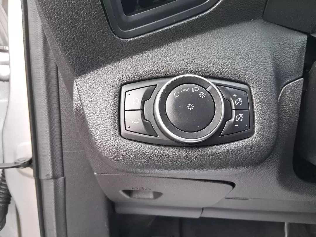 2017 Ford Escape SE (1FMCU0GD5HU) with an 1.5L L4 DOHC 16V engine, 6A transmission, located at 1099 N County Rd 25A , Troy, OH, 45373, (937) 908-9800, 40.057079, -84.212883 - Picture your next Ohio weekend: a quick run up I75 for errands, a family day at Treasure Island Park, or a spontaneous road trip to Dayton-without worrying about space, comfort, or winter-ready confidence. This 2017 Ford Escape SE SUV is built for real life in Troy, offering the easy maneuverability - Photo#17