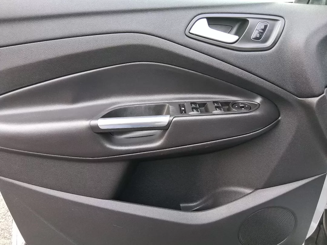 2017 Ford Escape SE (1FMCU0GD5HU) with an 1.5L L4 DOHC 16V engine, 6A transmission, located at 1099 N County Rd 25A , Troy, OH, 45373, (937) 908-9800, 40.057079, -84.212883 - Picture your next Ohio weekend: a quick run up I75 for errands, a family day at Treasure Island Park, or a spontaneous road trip to Dayton-without worrying about space, comfort, or winter-ready confidence. This 2017 Ford Escape SE SUV is built for real life in Troy, offering the easy maneuverability - Photo#19