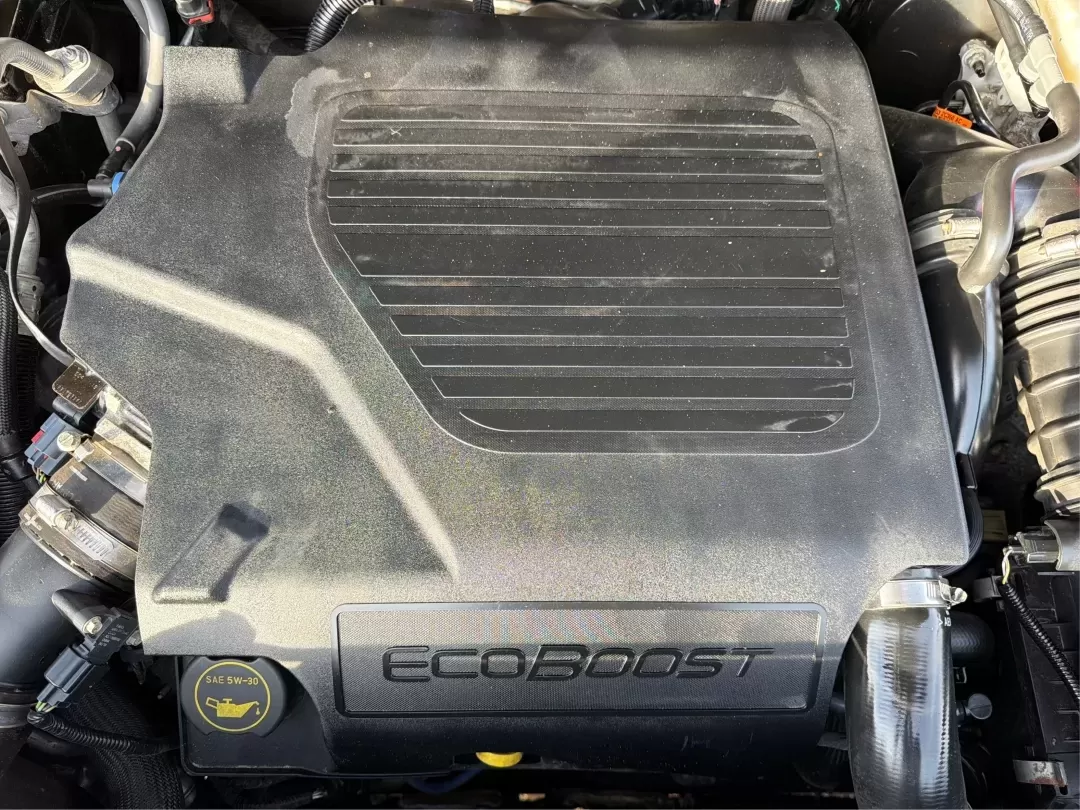 2018 Ford Explorer Platinum (1FM5K8HT1JG) with an EcoBoost 3.5L V-6 gasoline direct injection engine, 6A transmission, located at 8750 N County Rd 25A, Piqua, OH, 45356, (937) 908-9800, 40.164391, -84.232513 - Load up the family, cue the road-trip playlist, and point your weekend plans toward Indian Lake or a quick getaway down I75-this 2018 Ford Explorer Platinum is built for real-life Ohio driving. With confident 4WD/AWD traction, three-row versatility, and premium comfort, it's an ideal SUV for growing - Photo#11