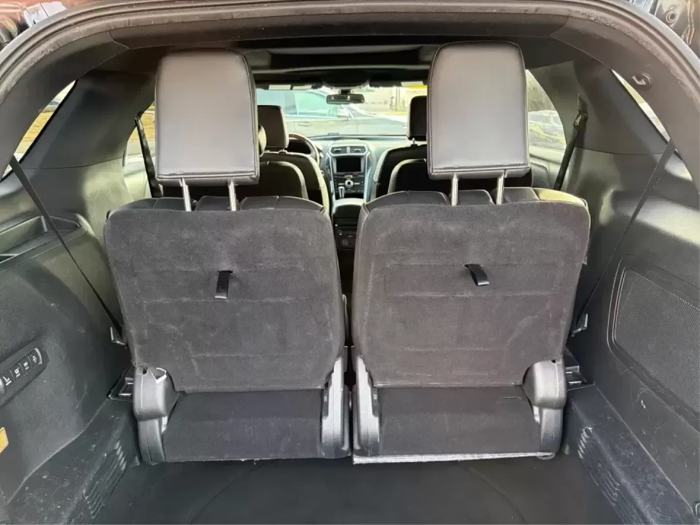 2018 Ford Explorer Platinum (1FM5K8HT1JG) with an EcoBoost 3.5L V-6 gasoline direct injection engine, 6A transmission, located at 401 Woodman Dr, Riverside, OH, 45431, (937) 908-9800, 39.760899, -84.123421 - Load up the family, cue the road-trip playlist, and point your weekend plans toward Indian Lake or a quick getaway down I75-this 2018 Ford Explorer Platinum is built for real-life Ohio driving. With confident 4WD/AWD traction, three-row versatility, and premium comfort, it's an ideal SUV for growing - Photo#12