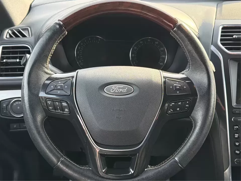 2018 Ford Explorer Platinum (1FM5K8HT1JG) with an EcoBoost 3.5L V-6 gasoline direct injection engine, 6A transmission, located at 401 Woodman Dr, Riverside, OH, 45431, (937) 908-9800, 39.760899, -84.123421 - Load up the family, cue the road-trip playlist, and point your weekend plans toward Indian Lake or a quick getaway down I75-this 2018 Ford Explorer Platinum is built for real-life Ohio driving. With confident 4WD/AWD traction, three-row versatility, and premium comfort, it's an ideal SUV for growing - Photo#16