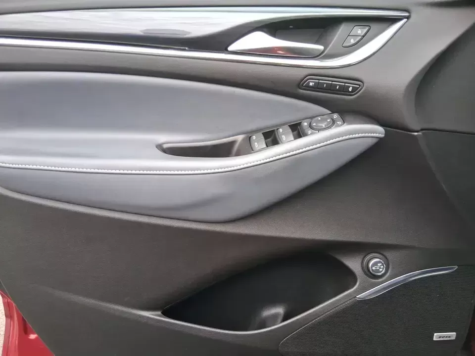 2019 Buick Enclave AWD Premium (5GAEVBKW2KJ) with an 3.6L V-6 gasoline direct injection engine, 9A transmission, located at 4508 South Dixie Dr, Moraine, OH, 45439, (937) 908-9800, 39.689976, -84.218452 - Pack the family, load up the groceries, and still have room for a spontaneous weekend getaway-this 2019 Buick Enclave AWD Premium is built for real life in Ohio. Whether you're commuting toward Dayton, shuttling kids to activities, or planning a road trip that starts on I70 and ends with a sunset at - Photo#17
