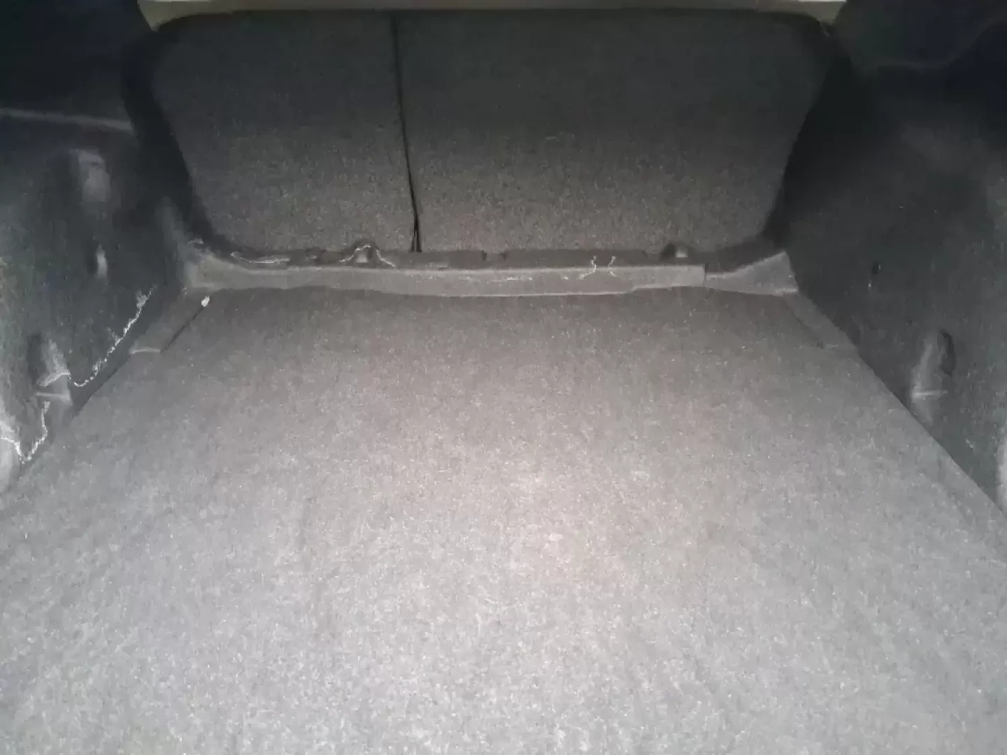 2016 Chevrolet Malibu 1LT (1G1ZE5ST4GF) with an ECOTEC 1.5L I-4 gasoline direct injection engine, 6A transmission, located at 1184 Kauffman Ave, Fairborn, OH, 45324, (937) 908-9800, 39.807072, -84.030914 - Need a dependable sedan for the daily commute to Wright-Patterson AFB, quick school drop-offs, or comfortable weekend drives to Yellow Springs? This 2016 Chevrolet Malibu 1LT is built for real life in Fairborn-efficient, easy to park, and packed with the comfort and safety features that make every m - Photo#12