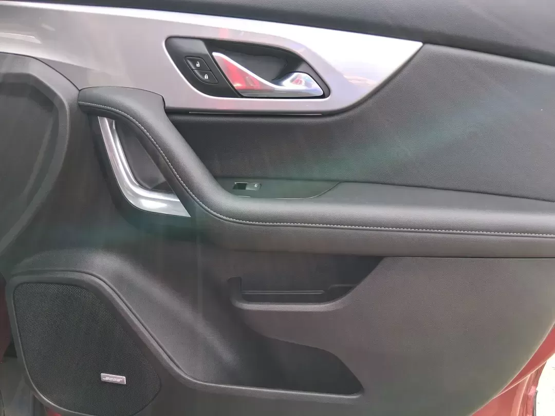 2019 Chevrolet Blazer LT (3GNKBHRS7KS) with an 3.6L V6 DOHC 24V engine, 9A transmission, located at 1230 East Main St, Xenia, OH, 45385, (937) 908-9800, 39.688026, -83.910172 - Whether you're shuttling kids to practice, commuting from Xenia to Beavercreek, or packing up for a weekend escape to John Bryan State Park, this 2019 Chevrolet Blazer LT is built for real life-roomy, confident, and ready for Ohio weather. Finished in a bold Red exterior and equipped with 4WD/AWD, t - Photo#20