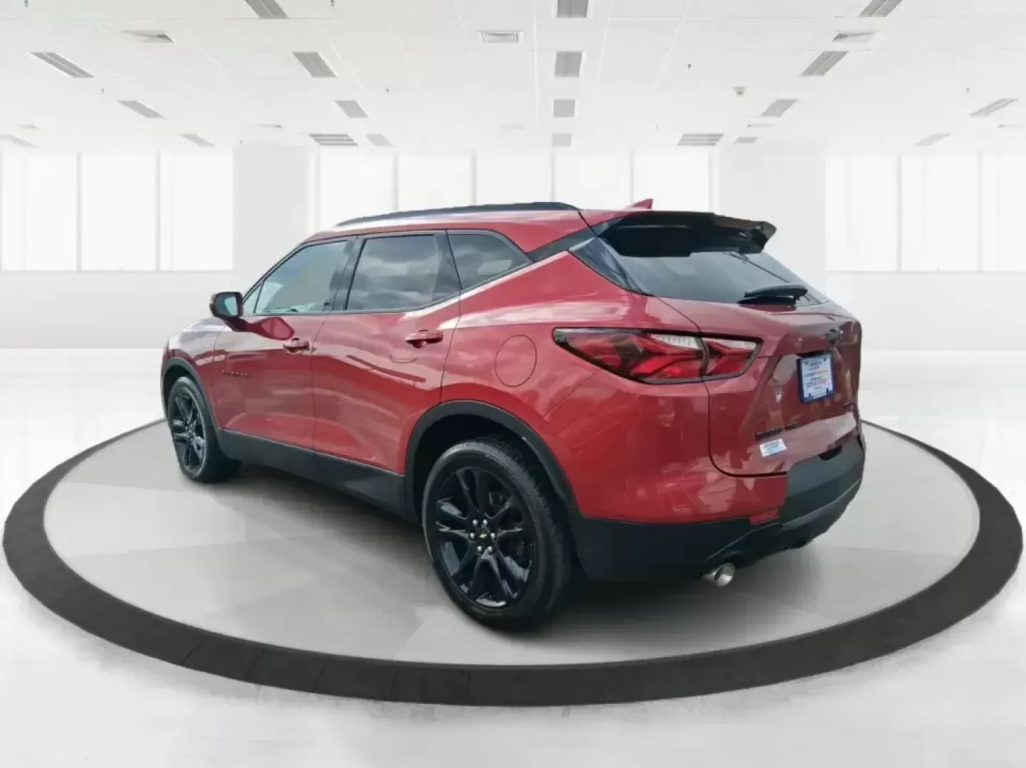 2019 Chevrolet Blazer LT (3GNKBHRS7KS) with an 3.6L V6 DOHC 24V engine, 9A transmission, located at 8750 N County Rd 25A, Piqua, OH, 45356, (937) 908-9800, 40.164391, -84.232513 - Whether you're shuttling kids to practice, commuting from Xenia to Beavercreek, or packing up for a weekend escape to John Bryan State Park, this 2019 Chevrolet Blazer LT is built for real life-roomy, confident, and ready for Ohio weather. Finished in a bold Red exterior and equipped with 4WD/AWD, t - Photo#4