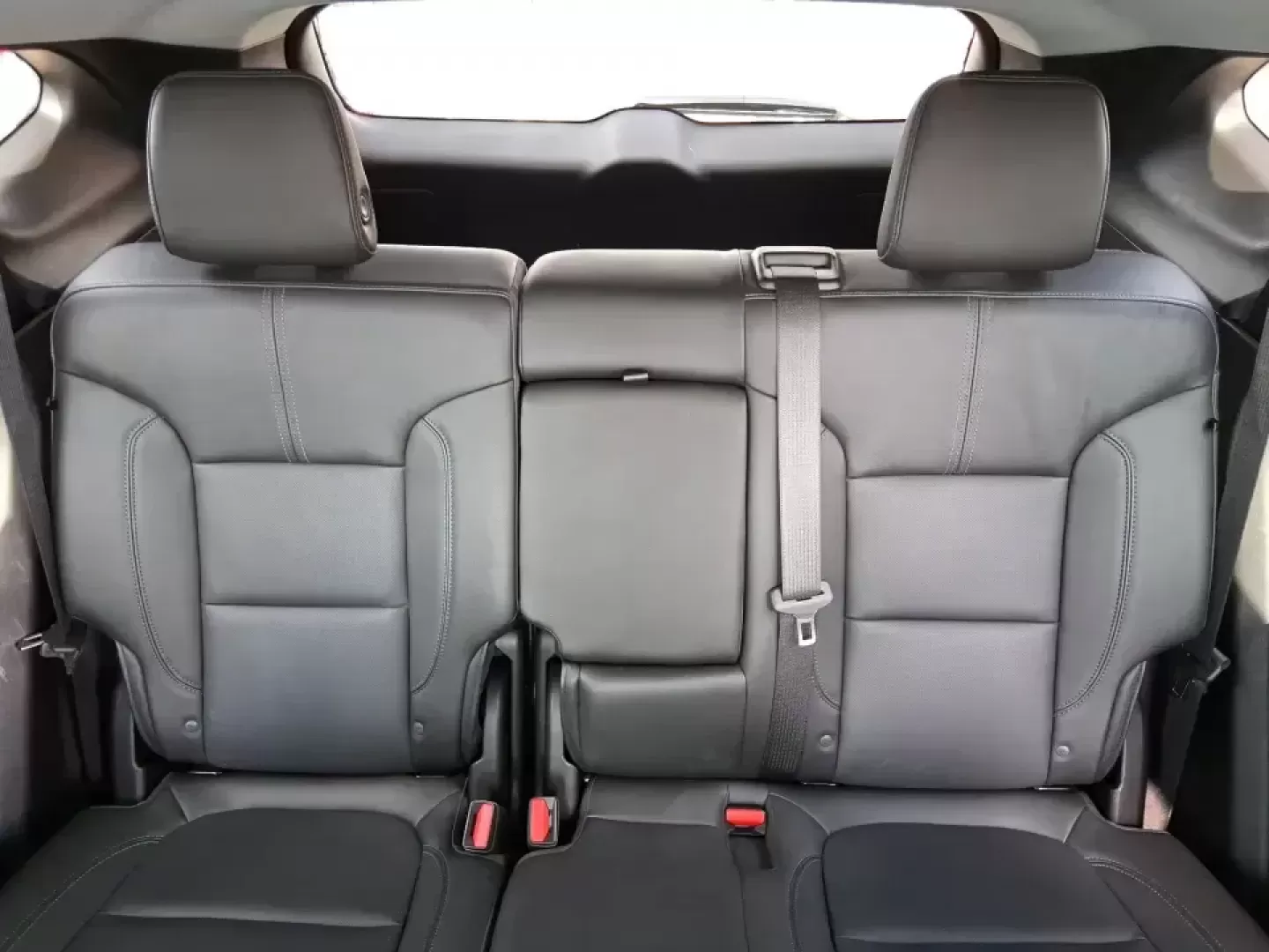 2019 Chevrolet Blazer LT (3GNKBHRS7KS) with an 3.6L V6 DOHC 24V engine, 9A transmission, located at 8750 N County Rd 25A, Piqua, OH, 45356, (937) 908-9800, 40.164391, -84.232513 - Whether you're shuttling kids to practice, commuting from Xenia to Beavercreek, or packing up for a weekend escape to John Bryan State Park, this 2019 Chevrolet Blazer LT is built for real life-roomy, confident, and ready for Ohio weather. Finished in a bold Red exterior and equipped with 4WD/AWD, t - Photo#14