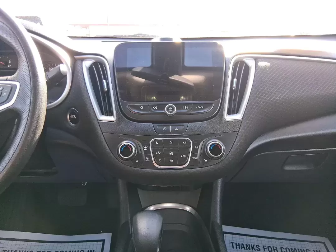 2022 Chevrolet Malibu FWD LT (1G1ZD5ST2NF) with an ECOTEC 1.5L I-4 gasoline direct injection engine, 6A transmission, located at 1230 East Main St, Xenia, OH, 45385, (937) 908-9800, 39.688026, -83.910172 - Need a reliable commuter that still feels comfortable for date night in downtown Xenia, the daily school run, or quick weekend escapes toward John Bryan State Park? This 2022 Chevrolet Malibu LT is built for real life-easy to drive, fuel-friendly on regular unleaded, and packed with the comfort and - Photo#13