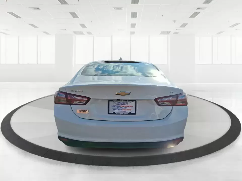 2022 Chevrolet Malibu FWD LT (1G1ZD5ST2NF) with an ECOTEC 1.5L I-4 gasoline direct injection engine, 6A transmission, located at 1230 East Main St, Xenia, OH, 45385, (937) 908-9800, 39.688026, -83.910172 - Need a reliable commuter that still feels comfortable for date night in downtown Xenia, the daily school run, or quick weekend escapes toward John Bryan State Park? This 2022 Chevrolet Malibu LT is built for real life-easy to drive, fuel-friendly on regular unleaded, and packed with the comfort and - Photo#3