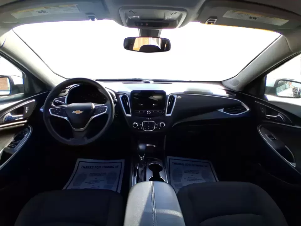 2022 Chevrolet Malibu FWD LT (1G1ZD5ST2NF) with an ECOTEC 1.5L I-4 gasoline direct injection engine, 6A transmission, located at 1230 East Main St, Xenia, OH, 45385, (937) 908-9800, 39.688026, -83.910172 - Need a reliable commuter that still feels comfortable for date night in downtown Xenia, the daily school run, or quick weekend escapes toward John Bryan State Park? This 2022 Chevrolet Malibu LT is built for real life-easy to drive, fuel-friendly on regular unleaded, and packed with the comfort and - Photo#21