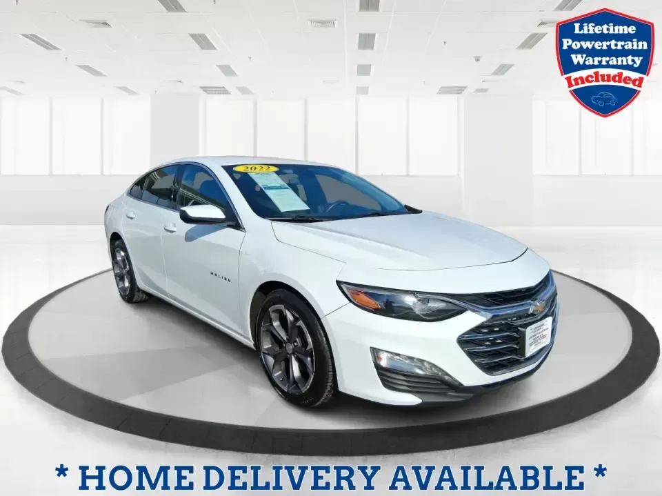 2022 Chevrolet Malibu FWD LT (1G1ZD5ST2NF) with an ECOTEC 1.5L I-4 gasoline direct injection engine, 6A transmission, located at 1184 Kauffman Ave, Fairborn, OH, 45324, (937) 908-9800, 39.807072, -84.030914 - Need a reliable commuter that still feels comfortable for date night in downtown Xenia, the daily school run, or quick weekend escapes toward John Bryan State Park? This 2022 Chevrolet Malibu LT is built for real life-easy to drive, fuel-friendly on regular unleaded, and packed with the comfort and - Photo#0