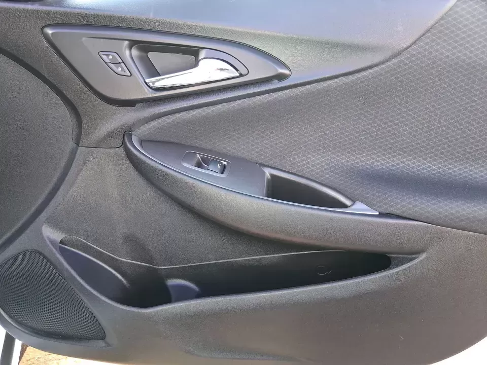 2022 Chevrolet Malibu FWD LT (1G1ZD5ST2NF) with an ECOTEC 1.5L I-4 gasoline direct injection engine, 6A transmission, located at 1184 Kauffman Ave, Fairborn, OH, 45324, (937) 908-9800, 39.807072, -84.030914 - Need a reliable commuter that still feels comfortable for date night in downtown Xenia, the daily school run, or quick weekend escapes toward John Bryan State Park? This 2022 Chevrolet Malibu LT is built for real life-easy to drive, fuel-friendly on regular unleaded, and packed with the comfort and - Photo#20