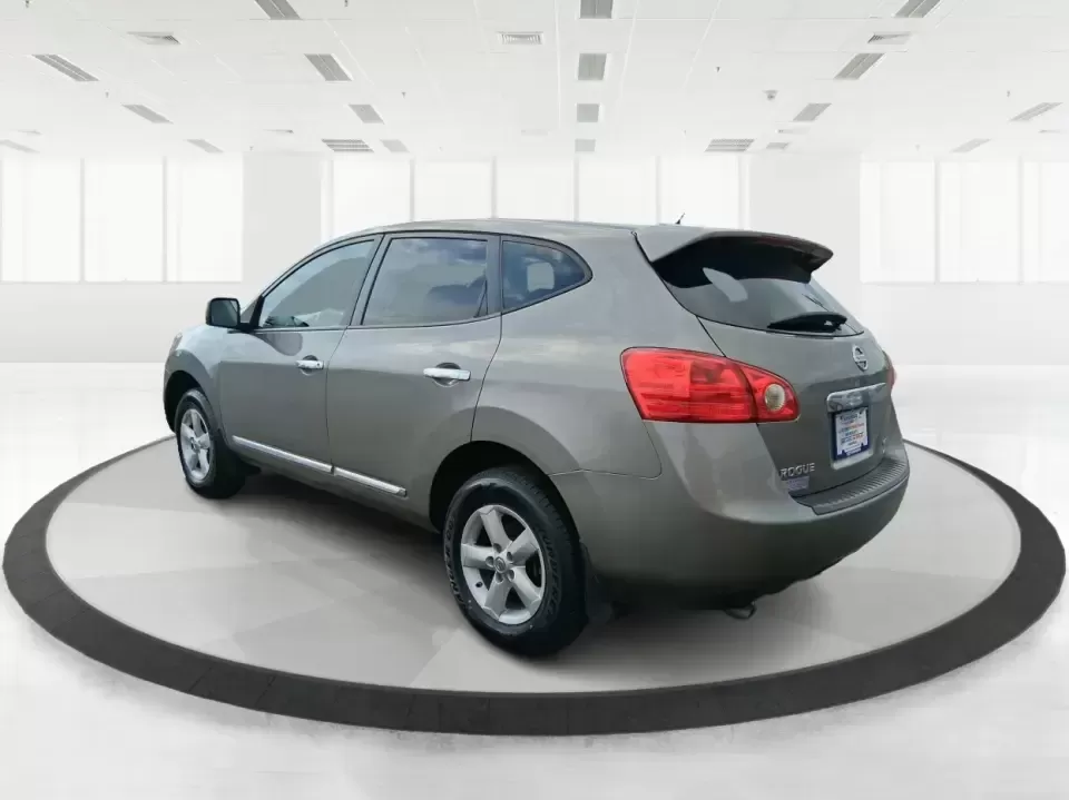 2013 Nissan Rogue S (JN8AS5MV5DW) with an 2.5L I-4 DOHC engine, Continuously Variable Transmission transmission, located at 8750 N County Rd 25A, Piqua, OH, 45356, (937) 908-9800, 40.164391, -84.232513 - 2013 Nissan Rogue S - Photo#4