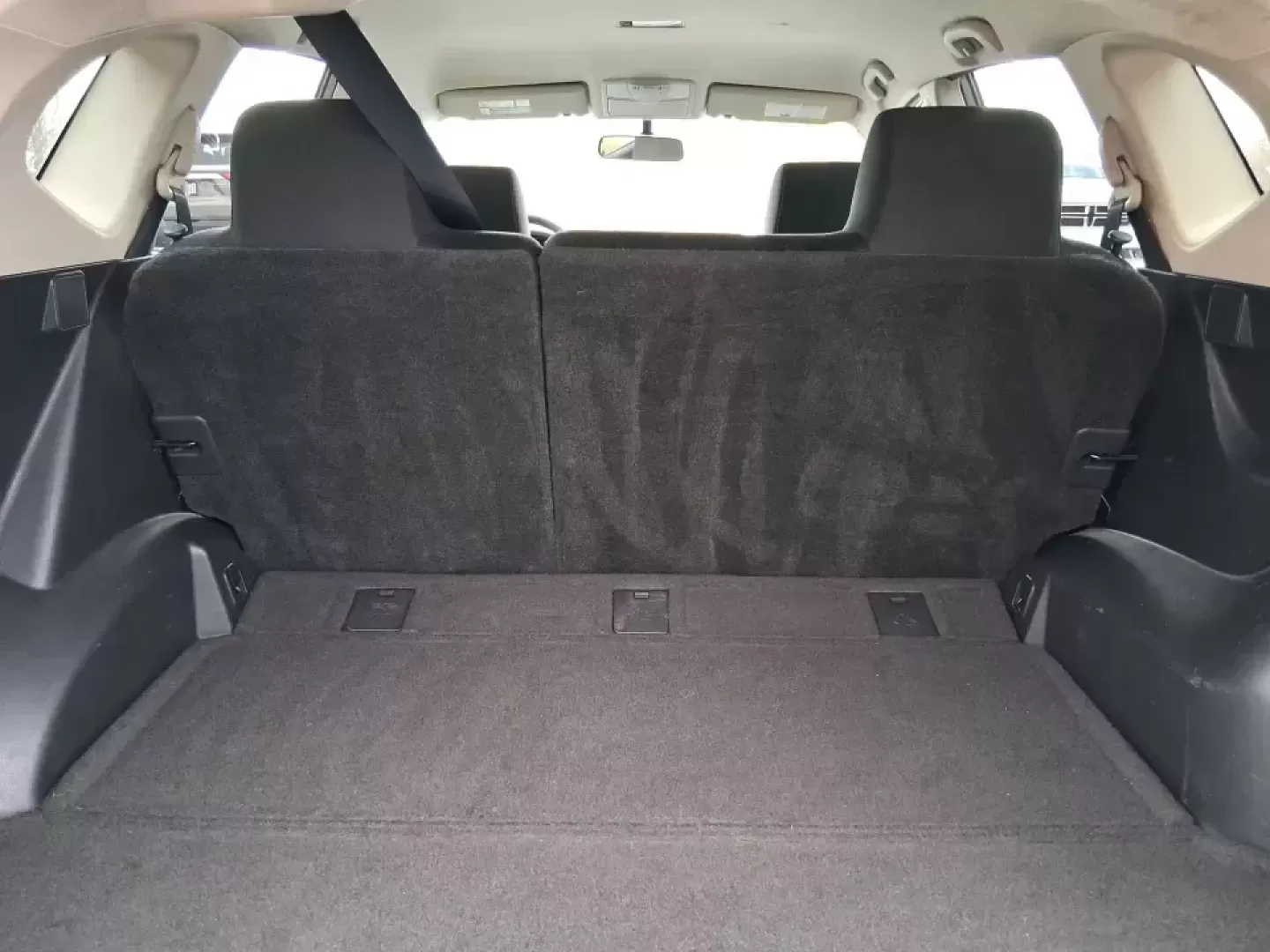 2013 Nissan Rogue S (JN8AS5MV5DW) with an 2.5L I-4 DOHC engine, Continuously Variable Transmission transmission, located at 8750 N County Rd 25A, Piqua, OH, 45356, (937) 908-9800, 40.164391, -84.232513 - Ready for a practical SUV that fits real life in the Miami Valley-school drop-offs, I-75 commutes, grocery runs, and spontaneous weekend getaways to Carillon Historical Park or a stroll around The Greene? This **2013 Nissan Rogue S** is the kind of compact SUV that makes everyday driving easier, wit - Photo#12