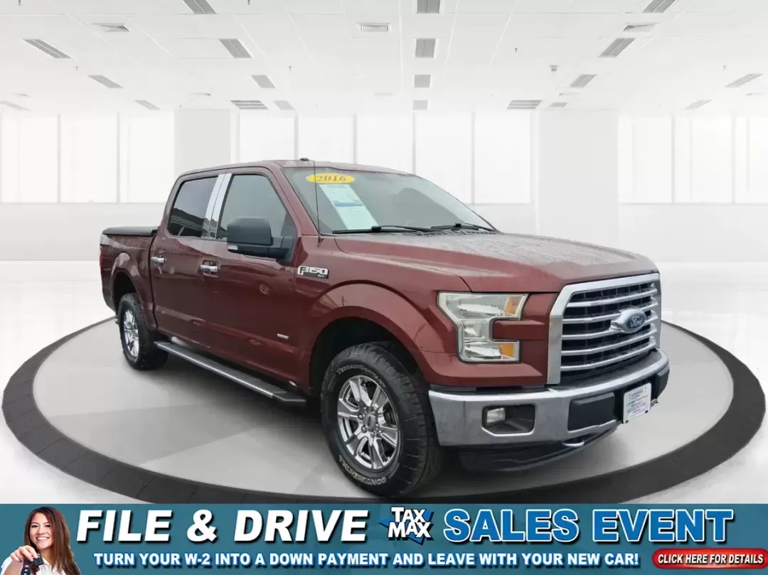 2016 Ford F-150 XLT (1FTEW1EP1GK) with an 2.7L V6 DOHC 24V engine, 6A transmission, located at 8750 N County Rd 25A, Piqua, OH, 45356, (937) 908-9800, 40.164391, -84.232513 - Need one truck that can handle weekday work runs, Saturday projects, and a last-minute road trip up I75 without breaking a sweat? This 2016 Ford F150 XLT Crew Cab 4WD is built for the doitall lifestyle-room for the crew, confidence in Ohio weather, and the capability to tow, haul, and explore while - Photo#0
