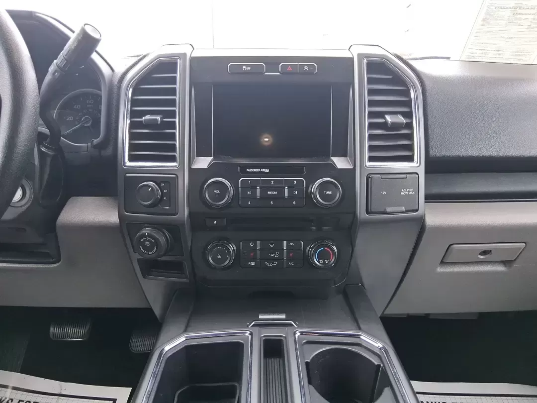 2016 Ford F-150 XLT (1FTEW1EP1GK) with an 2.7L V6 DOHC 24V engine, 6A transmission, located at 8750 N County Rd 25A, Piqua, OH, 45356, (937) 908-9800, 40.164391, -84.232513 - Need one truck that can handle weekday work runs, Saturday projects, and a last-minute road trip up I75 without breaking a sweat? This 2016 Ford F150 XLT Crew Cab 4WD is built for the doitall lifestyle-room for the crew, confidence in Ohio weather, and the capability to tow, haul, and explore while - Photo#12