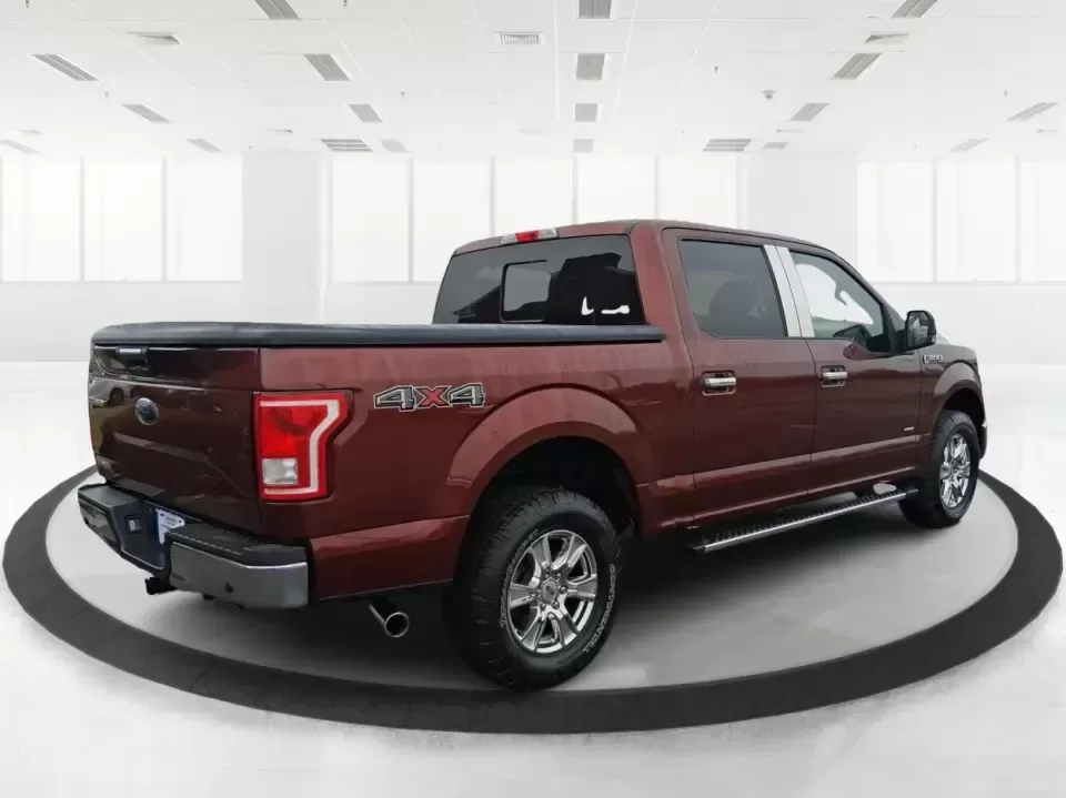 2016 Ford F-150 XLT (1FTEW1EP1GK) with an 2.7L V6 DOHC 24V engine, 6A transmission, located at 401 Woodman Dr, Riverside, OH, 45431, (937) 908-9800, 39.760899, -84.123421 - Need one truck that can handle weekday work runs, Saturday projects, and a last-minute road trip up I75 without breaking a sweat? This 2016 Ford F150 XLT Crew Cab 4WD is built for the doitall lifestyle-room for the crew, confidence in Ohio weather, and the capability to tow, haul, and explore while - Photo#2