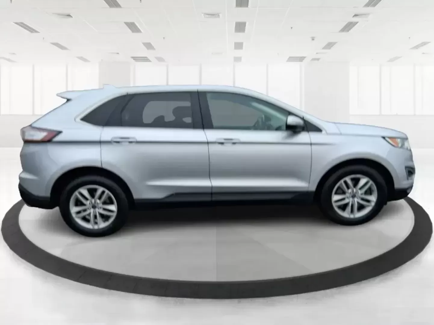 2018 Ford Edge SEL (2FMPK4J95JB) with an 2.0L L4 DOHC 16V engine, 6A transmission, located at 1230 East Main St, Xenia, OH, 45385, (937) 908-9800, 39.688026, -83.910172 - Load up the family, point the hood toward a weekend getaway, and enjoy the confident, all-weather versatility that makes an SUV the go-to choice in Ohio-this 2018 Ford Edge SEL is built for real life, from school runs and grocery trips to road trips out toward Indian Lake or a day exploring downtown - Photo#1