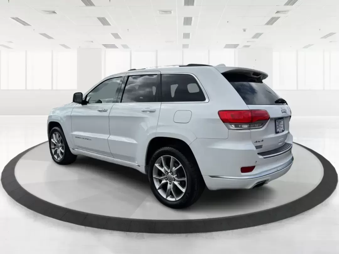 2016 Jeep Grand Cherokee Summit (1C4RJFJGXGC) with an 3.6L V6 DOHC 24V engine, 8A transmission, located at 1184 Kauffman Ave, Fairborn, OH, 45324, (937) 908-9800, 39.807072, -84.030914 - Pack the cooler, load up the family, and point the hood toward your next weekend escape-this 2016 Jeep Grand Cherokee Summit 4WD is built for Ohio life, from daily commutes across town to road trips out toward Hocking Hills. With its confident SUV stance, upscale Summit trim, and go-anywhere capabil - Photo#4